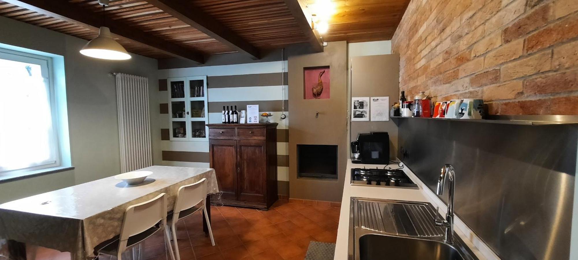 Ca Trifolera Barbaresco - Romantico Cascinale Con Antica Cantina Nel Cuore Delle Langhe - Degustazione Vini Nella Nostra Cantina المظهر الخارجي الصورة