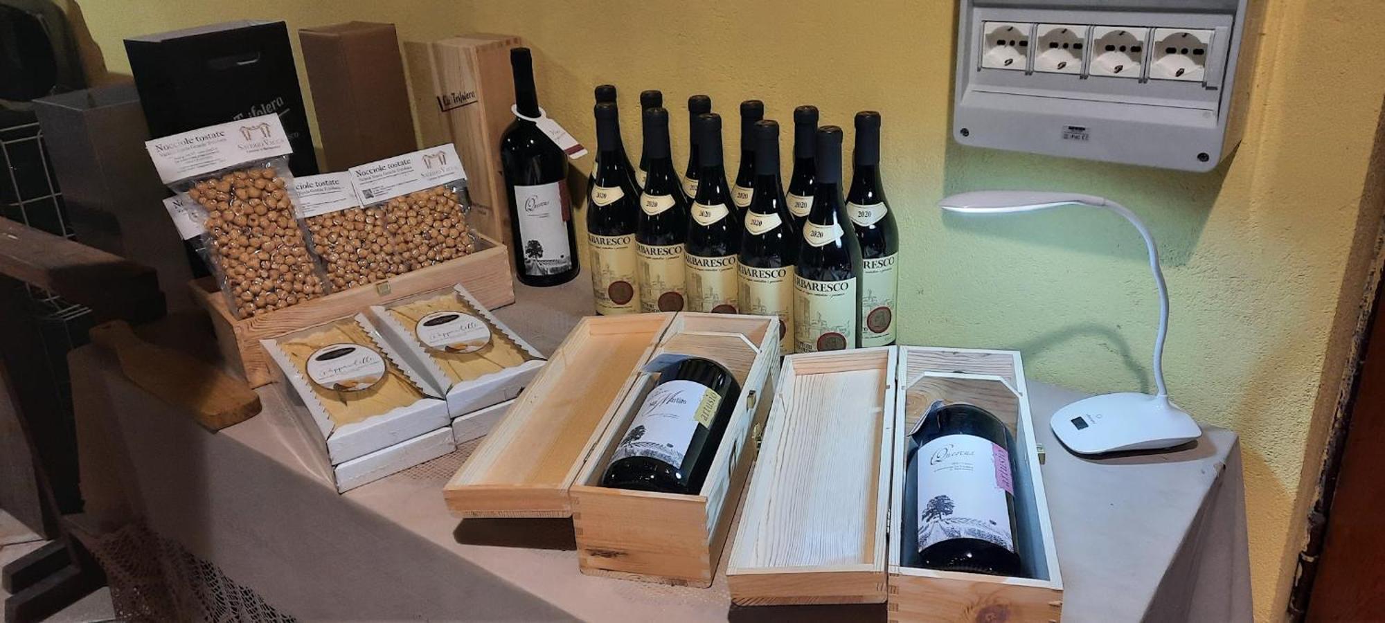 Ca Trifolera Barbaresco - Romantico Cascinale Con Antica Cantina Nel Cuore Delle Langhe - Degustazione Vini Nella Nostra Cantina المظهر الخارجي الصورة